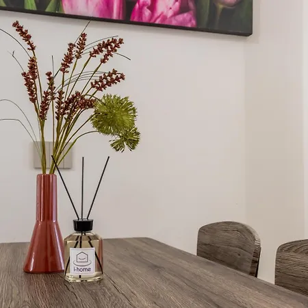 Apartament Ad Maiora *