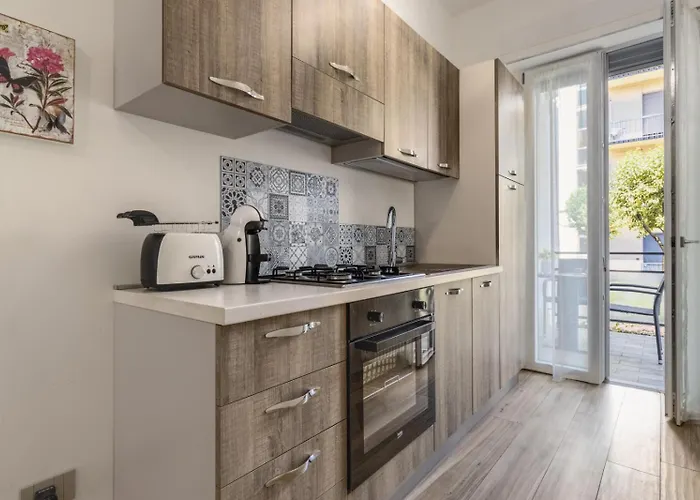 Ad Maiora * فيرونا