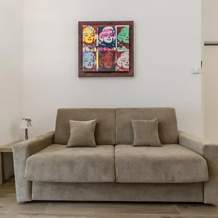 Ad Maiora ורונה